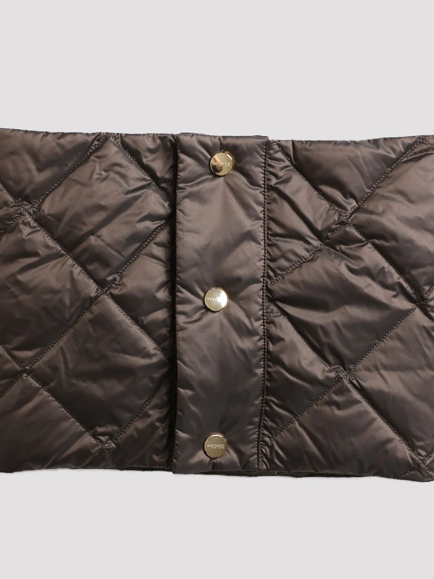 Купить воротник от Max Mara