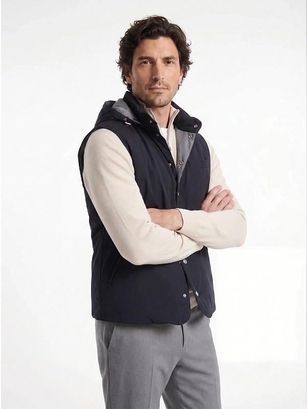 жилет пуховый Brunello Cucinelli MM4911775 цвет синий