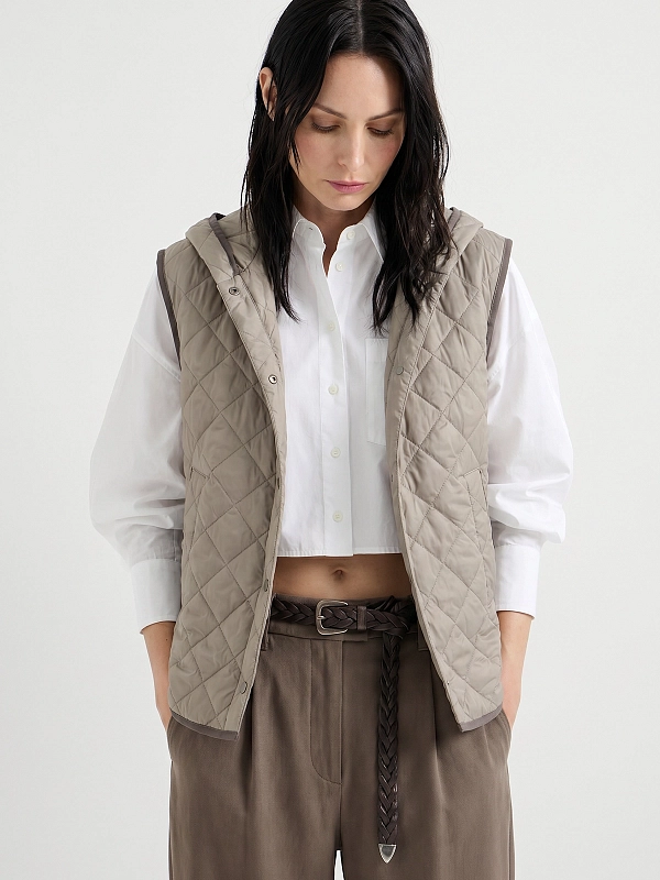 жилет утепленный Brunello Cucinelli MR4057999 цвет светло-коричневый