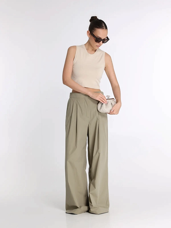 брюки Max Mara Weekend WKDBENDA цвет оливковый
