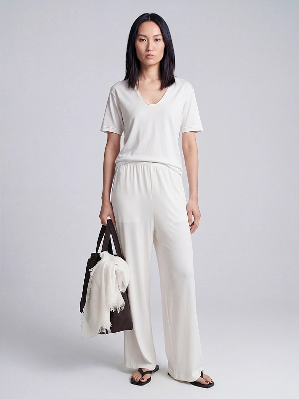 футболка TOTEME 253-WRT0527-FB0447-059 цвет белый