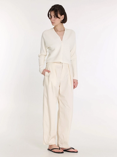 брюки Umarmung UM261APT115