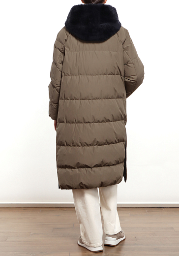 пуховик Brunello Cucinelli MB5749744