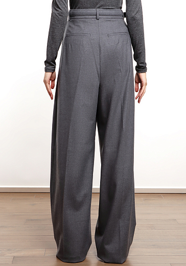 костюм Max Mara OPICE-KIENS