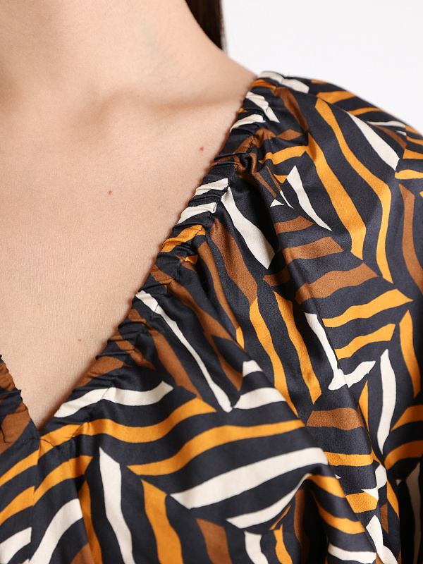 Max Mara Weekend платье CURVONE