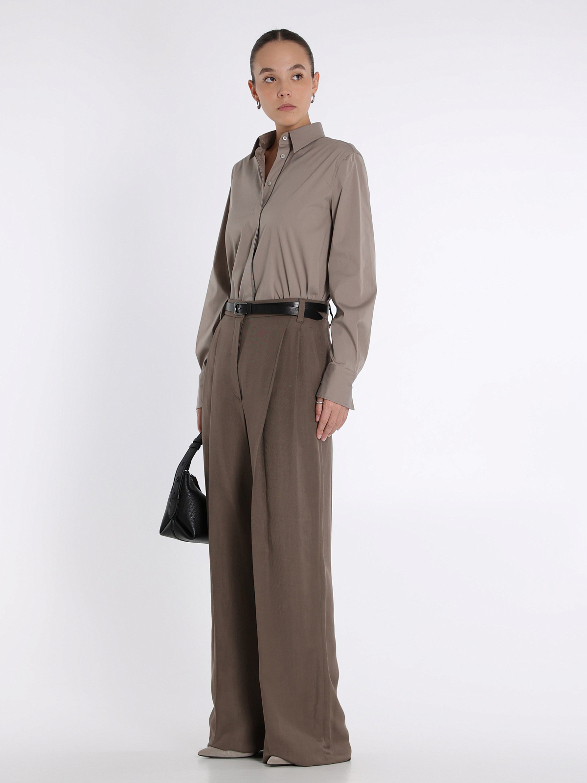 パンツ BRUNELLO CUCINELLI PANTS (MH126P8669 C2925) Брюки Brunello Cucinelli MH126P8669 цвет шоколадный - купить