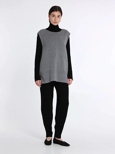 жилет Umarmung UM253AVT05