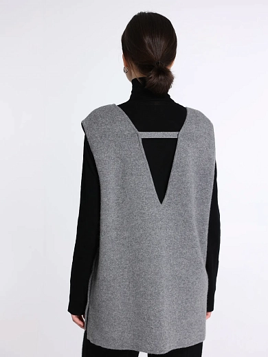 жилет Umarmung UM253AVT05