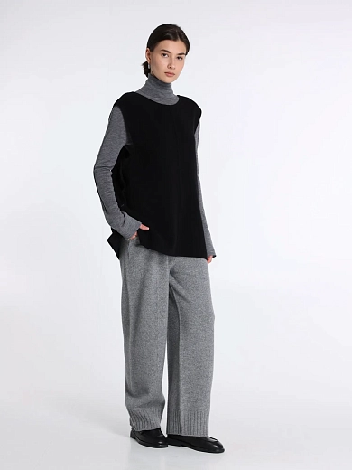 жилет Umarmung UM253AVT05