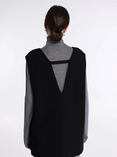 жилет Umarmung UM253AVT05