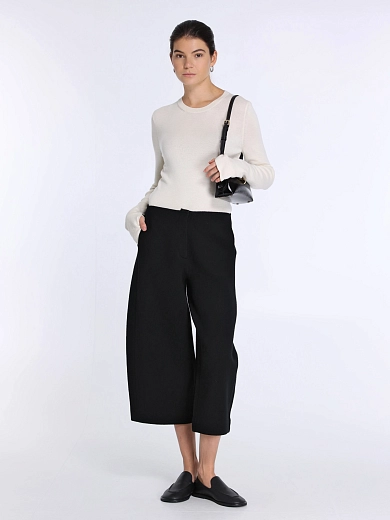 брюки Umarmung UM253WPT70