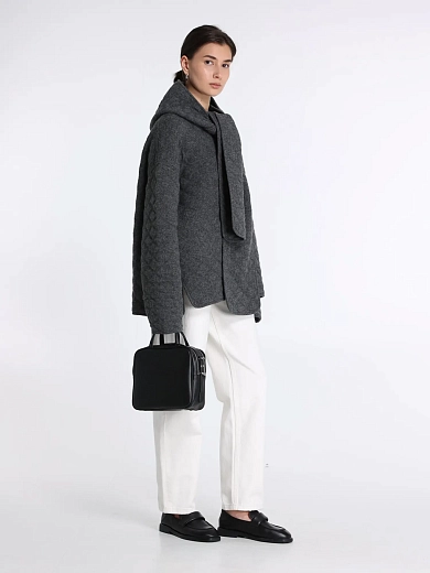 куртка Umarmung UM254WST03