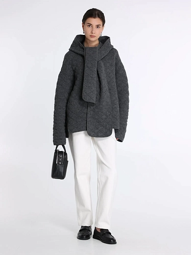 куртка Umarmung UM254WST03