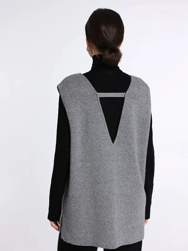 Umarmung жилет UM253AVT05