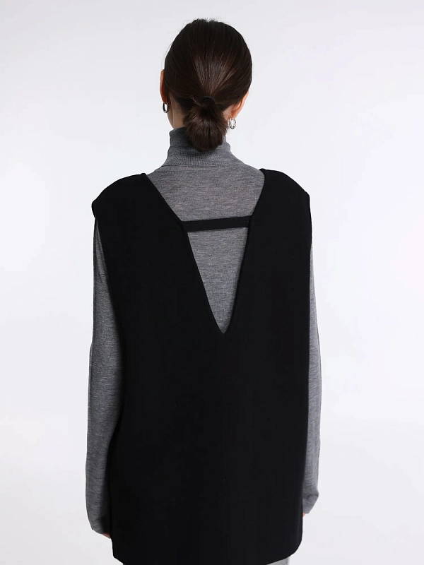 Umarmung жилет UM253AVT05