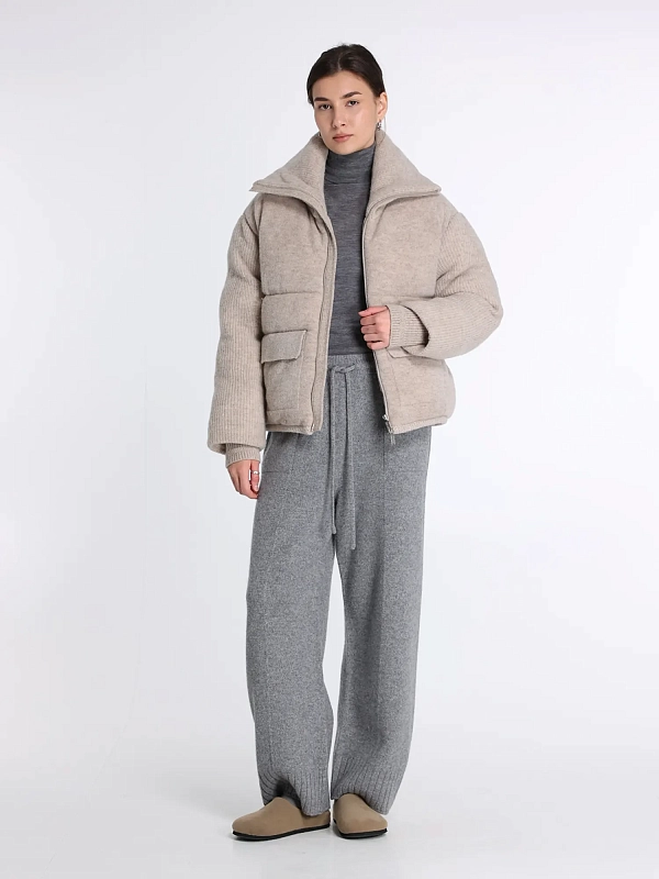 Umarmung куртка UM254AJK19