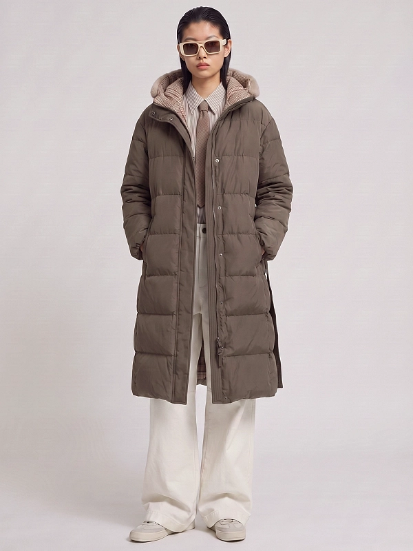 пуховик Brunello Cucinelli MH5259618 цвет коричневый