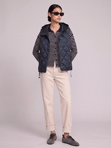 жилет пуховый Max Mara MTCTREFA