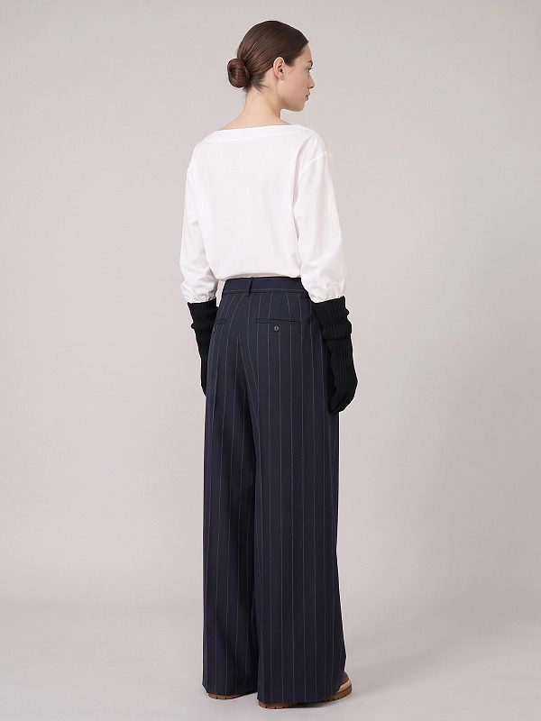 брюки Max Mara Weekend WKDNEBBIE цвет темно-синий
