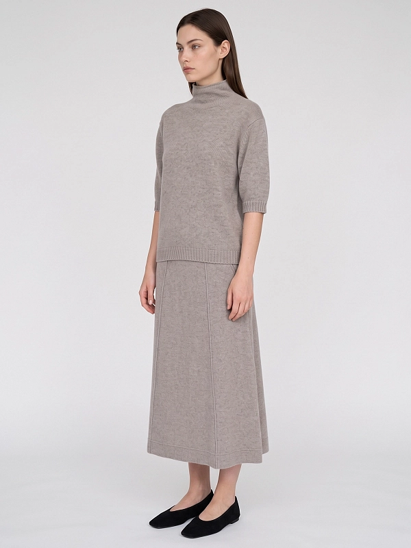 свитер Umarmung UM264WPO63